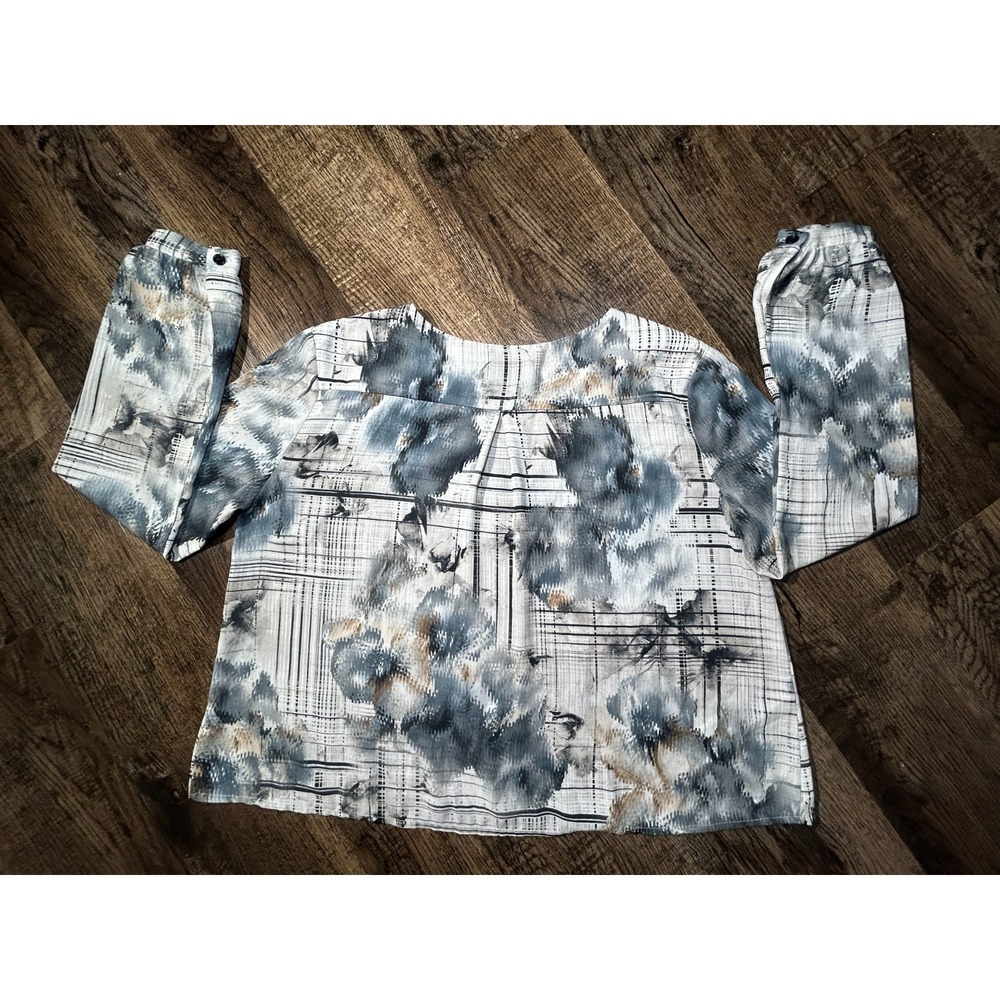 Astr Blouse Top Womens High Watercolor Plaid Floral V Neck Long Sleeve Pullover - Picture 2 of 9